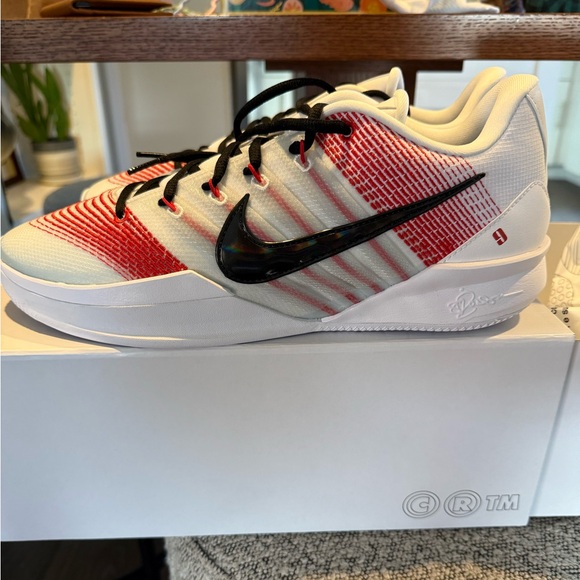 NEW! Nike Custom Basketball Shoes - Men’s 12.5